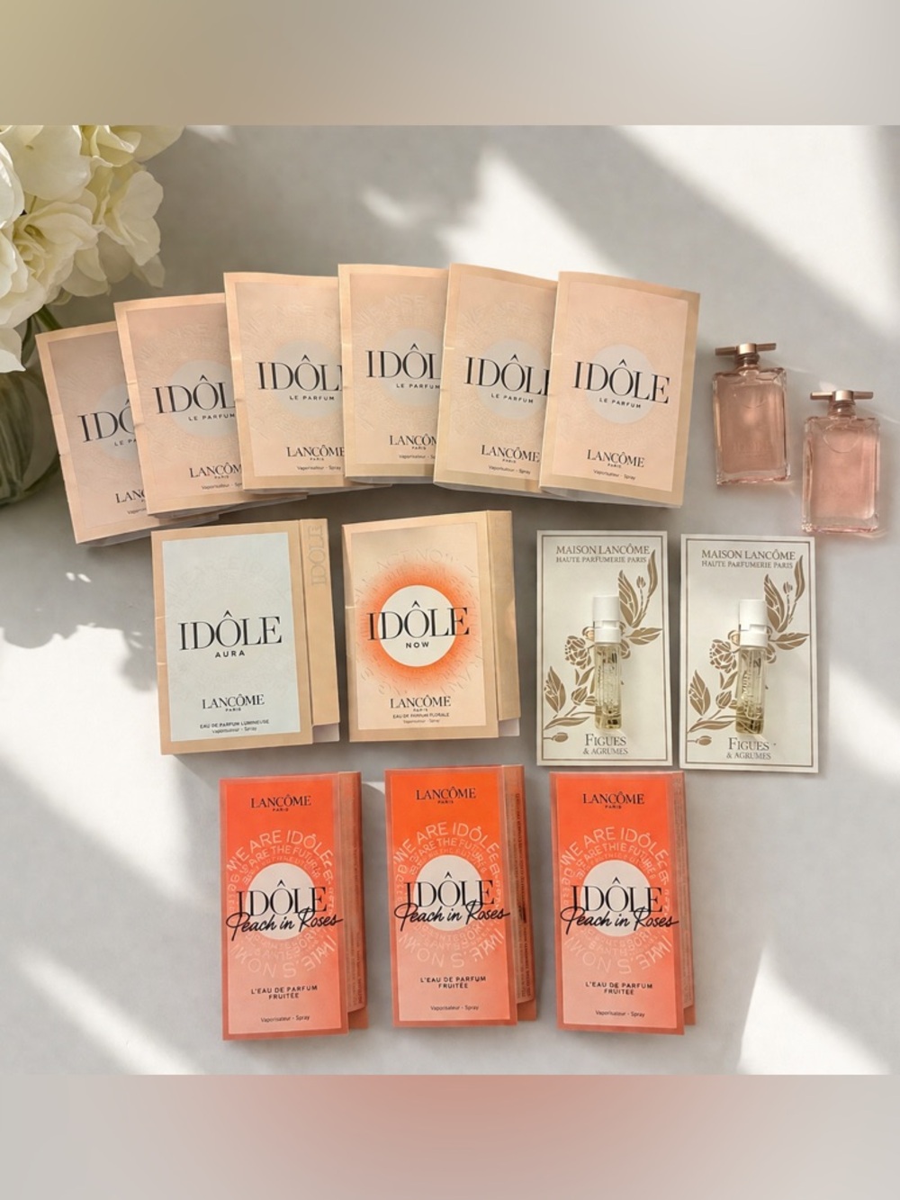 Lancome Idole SEE BOTH PHOTOS 26-Piece Set Perfume + Makeup & Skincare Bundle
